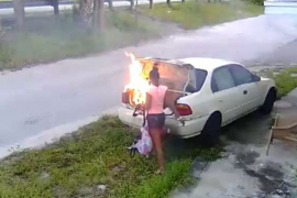 Htjela da se osveti bivšem, pa zapalila pogrešan automobil (VIDEO)