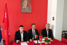SNSD: SDS se lažno brine za javna preduzeća