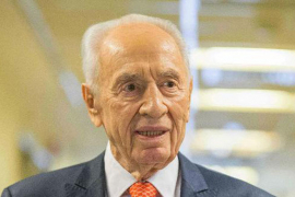 Peres poslije moždanog udara u teškom stanju