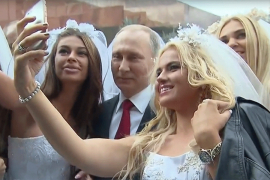 Putin u društvu lijepih nevjesta (VIDEO)