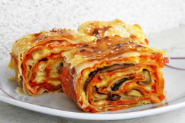 Pita sa ajvarom, sirom i šampinjonima 