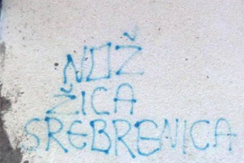 Nakon "Nož, žica, Srebrenica", novi grafit protiv muslimana (FOTO)