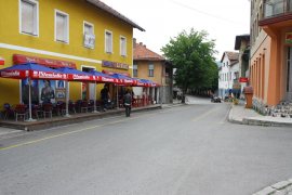Građani Bosanskog Petrovca uznemireni: Vehabije im poturale vjerske ...