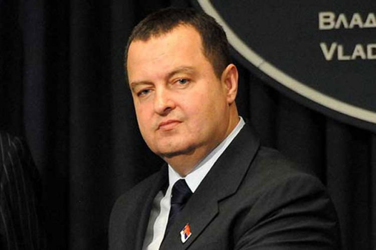 Dačić Junkeru: EU nastavlja da drži glavu u pijesku