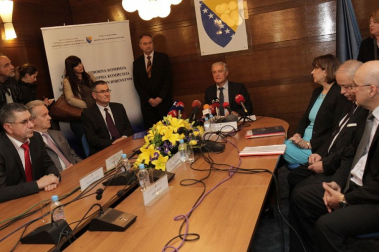 CIK neće Srpskoj dostaviti biračke spiskove za referendum o Danu RS