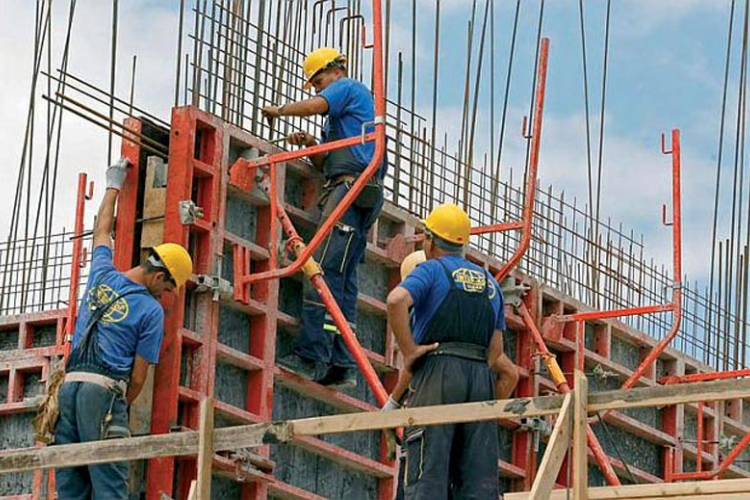 Prosječna junska neto plata u Hrvatskoj 760 evra
