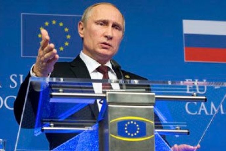Putin: Evrozona bi mogla da se smanji, to bi ojačalo evro