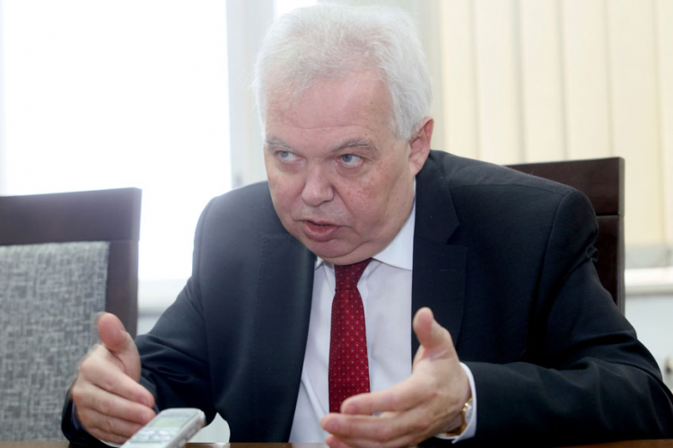 Ivancov: Svi treba da naprave jedan korak unazad