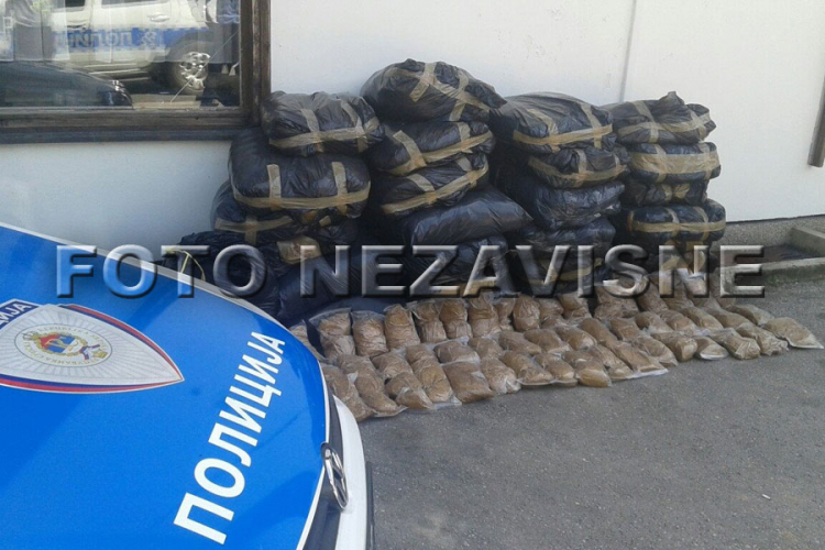 Mrkonjić Grad: Zaplijenjeno pola tone duvana (FOTO)