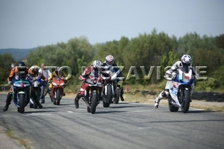 Završene Moto trke u Zalužanima (FOTO)