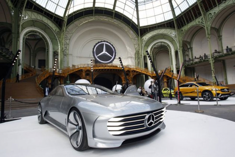 Mercedes i Microsoft sarađuju na "In Car Office" projektu