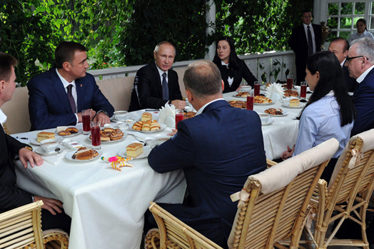 Putina ugostili omiljenim kolačem Lava Tolstoja