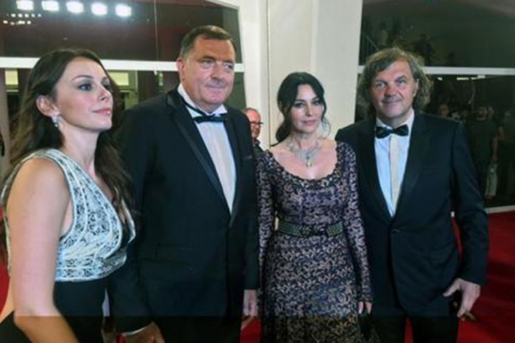 Publika oduševljena filmom "Na Mliječnom putu", premijeri prisustvovao i predsjednik RS (FOTO,VIDEO)