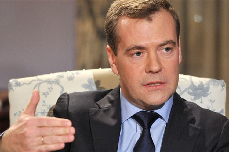Medvedev: Rusija uči na greškama Evropske unije