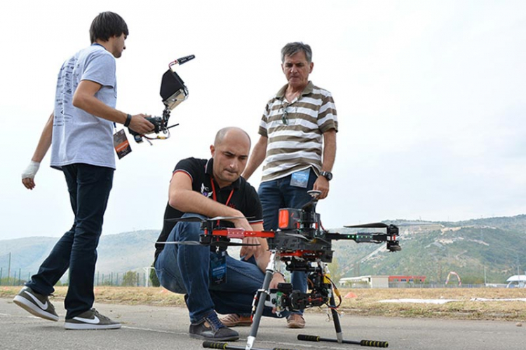 Mostar: Održana prva regionalna trka dronova