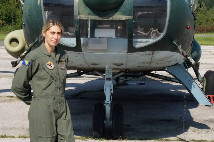 Tanja Krstović, jedina žena inženjer letač