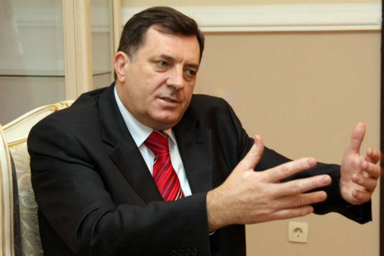 Dodik: Spremni glasački listići za referendum