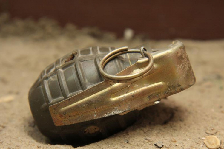 U Sarajevu pronađena bomba pored kontejnera