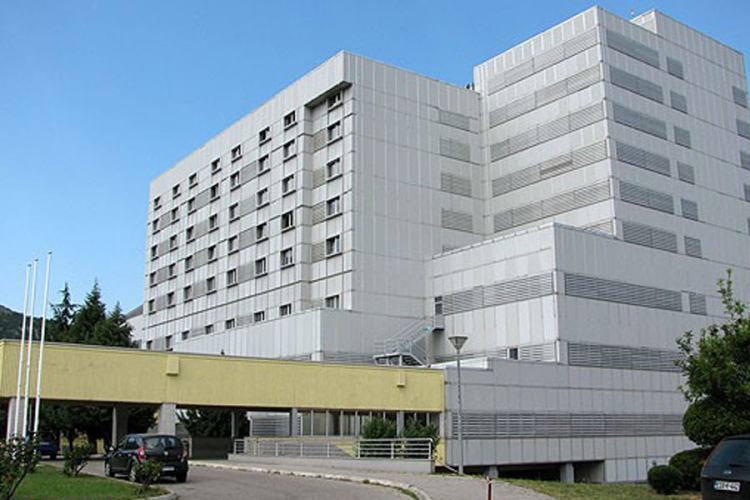 SKB Mostar: Bakterija nije uzrok smrti tri bebe