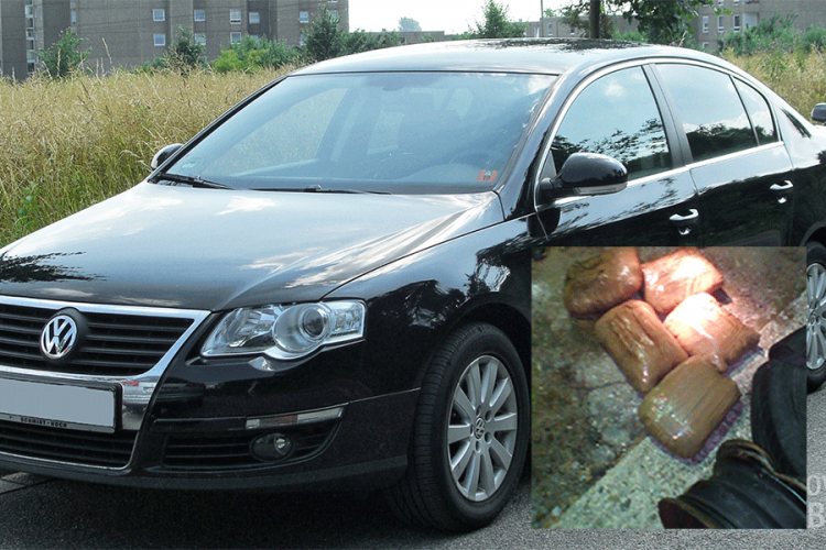 Policijska zasjeda u Zvorniku: Pronađeno osam kilograma marihuane u pasatu (FOTO)