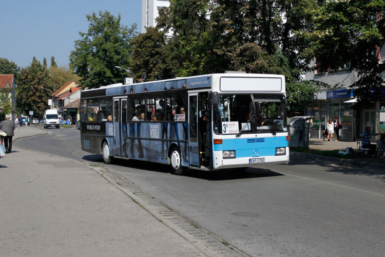 Dva putnika povrijeđena u autobusu