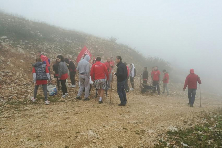 Složno za Pale i MSD: Akcija čišćenja ski staza na Jahorini