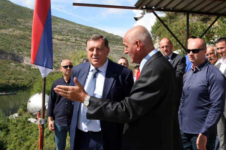 Dodik: Neće nam drugi narodi nametati svoje stavove, referendum 25. septembra