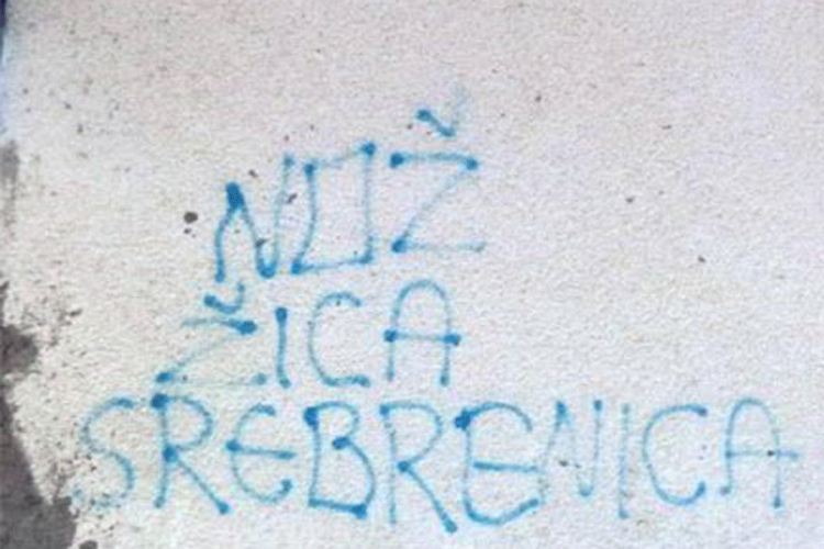 Nakon "Nož, žica, Srebrenica", novi grafit protiv muslimana (FOTO)