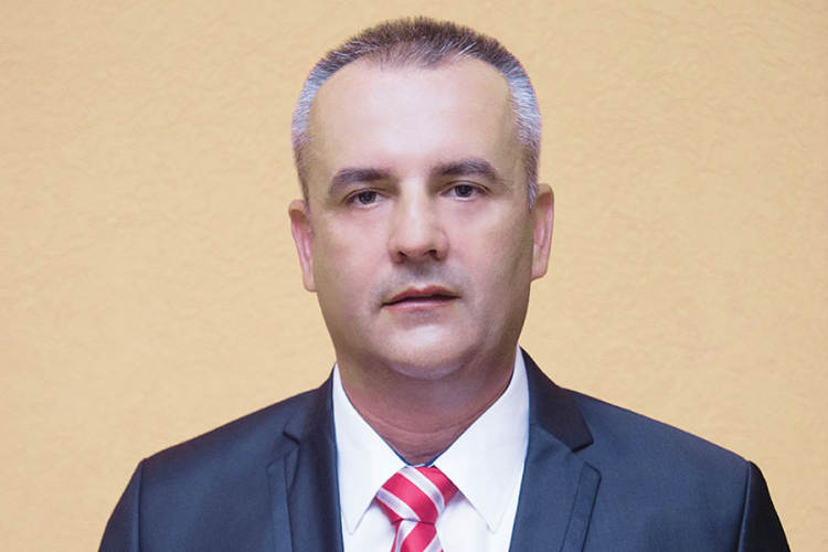 Kojić: Reformisaću institucije i dovesti investitore