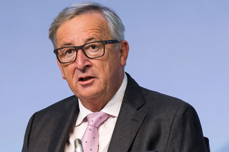 Junker kritikuje članice EU što ne preuzimaju izbjeglice