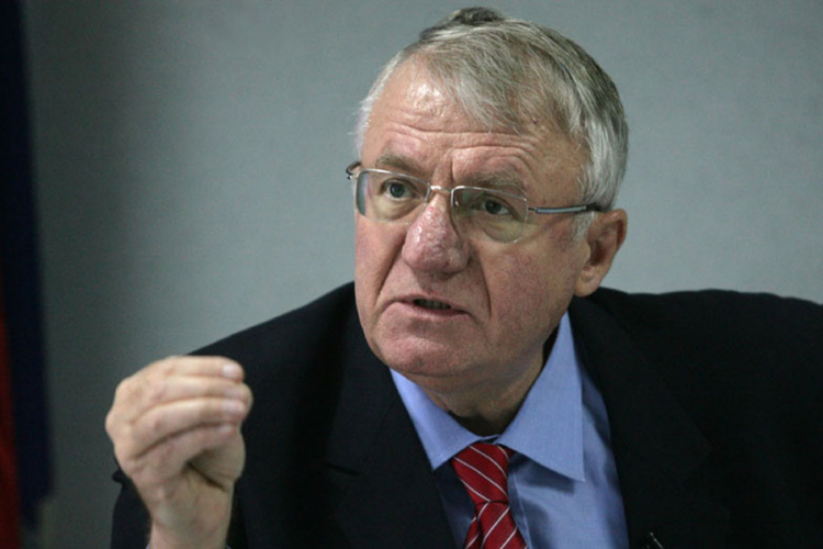 Šešelj: Referendum važno pitanje, Republika Srpska da ne saginje glavu