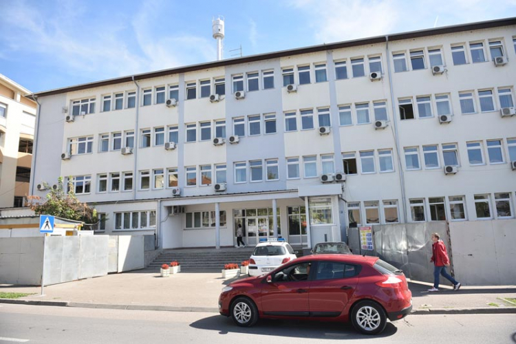 Nezavisne saznaju: Mladić uhapšen zbog lažne dojave o bombi u Okružnom sudu Banjaluka