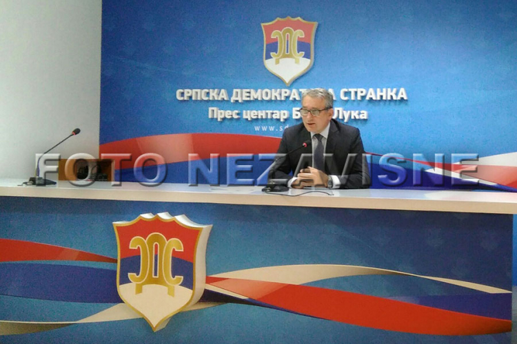 Bosić: Opozicija spasila referendum o Danu Republike