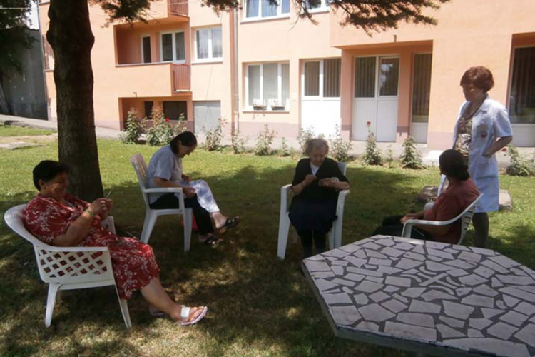 Niz aktivnosti za Dan starih