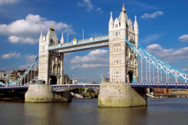 Zatvoren "Tauer bridž" u Londonu
