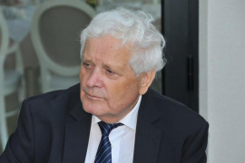 Abdić se vraća na velika vrata u politiku