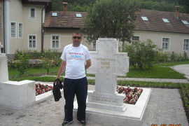 Iako slijep, Igor dnevno prepješači 30 km