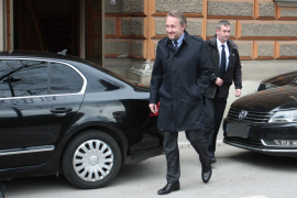 Izetbegović na odmor otišao službenim vozilima