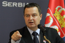 Dačić: Srbija neće spuštati "crvene linije"