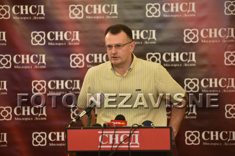 Radojičić povećao prednost, vodi sa preko 12.000 glasova