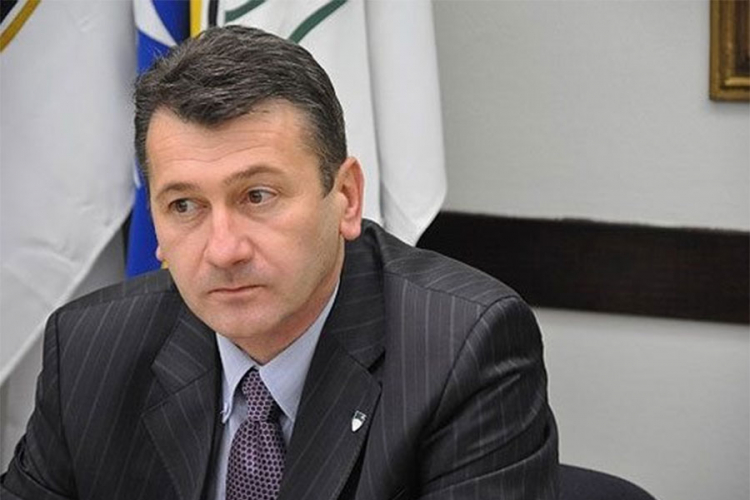 Stari Grad: Pobjeda za nezavisnog kandidata