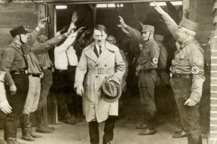 Novi detalji iz života diktatora: Hitler je bio narkoman? (VIDEO)