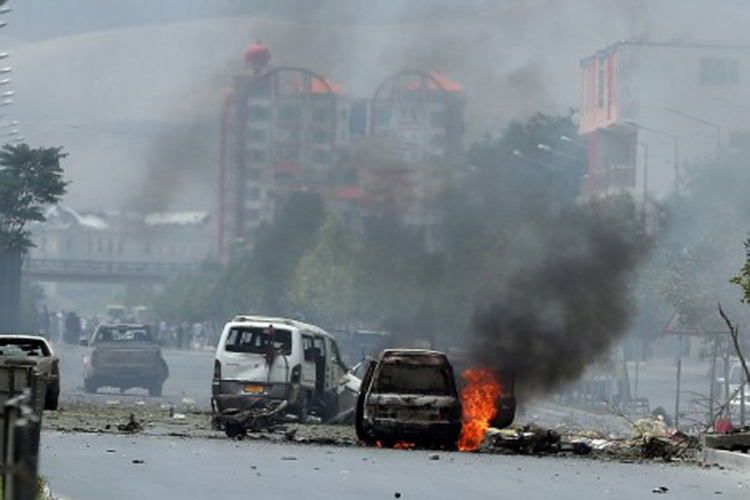 Kabul: Napad bombaša samoubice na vladin autobus