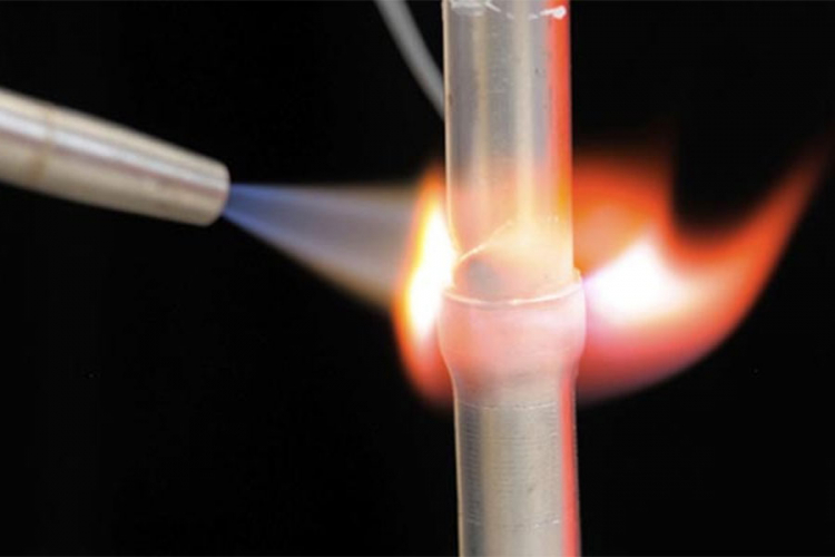 SafeFlame: Tehnologija koja pretvara vodu u vatru
