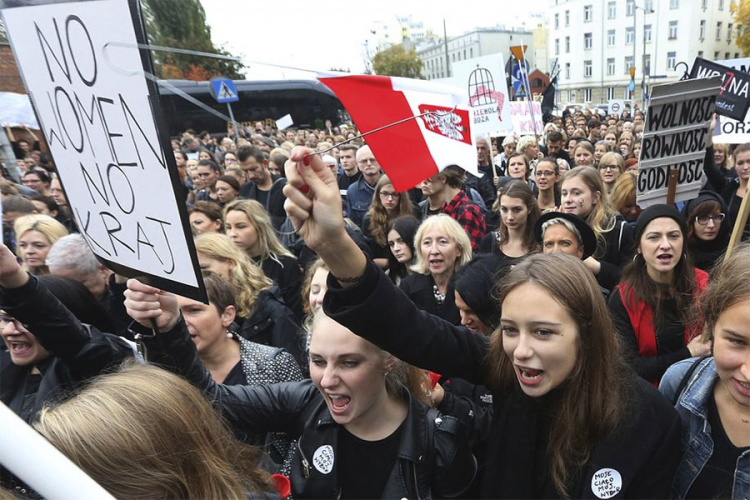 Poljski parlament odbacio skoro potpunu zabranu abortusa