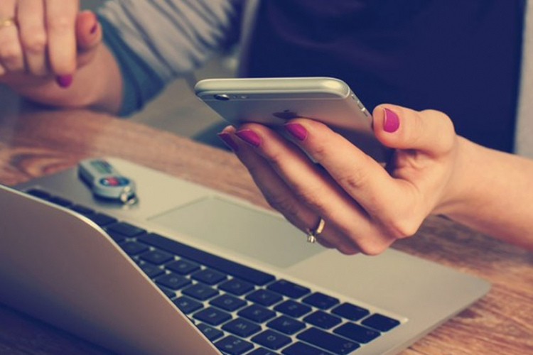 Apple najviše vrijedi, a Facebook najbrže raste