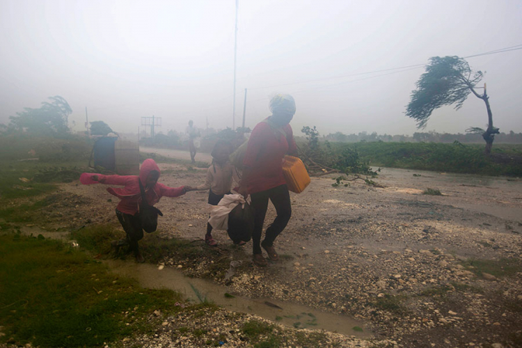 Uragan na Haitiju odnio 842 života