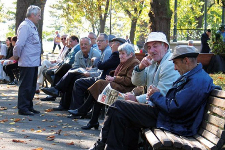 Počela isplata penzija za septembar