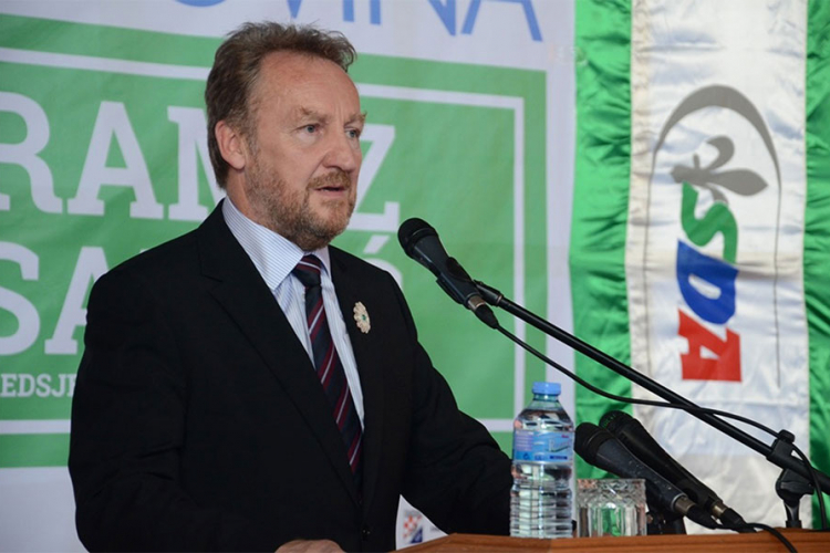 SDA traži poništavanje izbora u Srebrenici i Stocu
