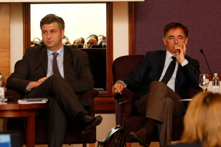 Pupovac: Izvjesno da će Srbi učestvovati u hrvatskoj vlasti